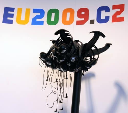 Headphones hang in the conference centre during the EU Eastern Partnership Summit in Prague, Czech Republic, 07 May 2009. The EU summit is to bring the former Soviet states Armenia, Azerbaijan, Georgia, Moldova, Ukraine and Belarus closer to the EU. In return for democratic reforms, the Union offers far-reaching treaties of association, help with the construction of functional state structures and the funding of joint projects. The EU plans to spend 600 billion euro on such purposes until 2013. Photo: RALF HIRSCHBERGER 