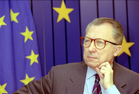 Jacques DelorsJacques Delors was born in Paris in 1925. He started his career in the Bank of France (1945-1962), to continue in the political arena with posts in the French Economic and Social Council, in the 