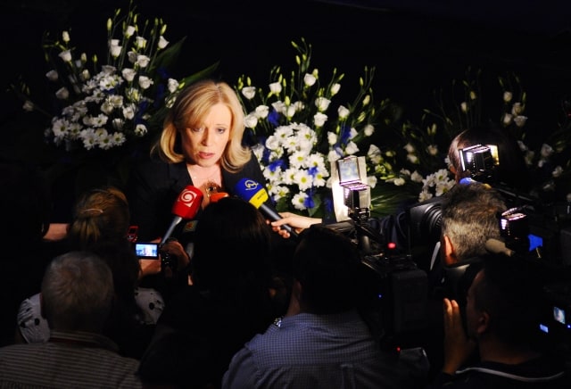Volební jednička nejsilnější slovenské opoziční strany SDKU-DS Iveta Radičová hovoří s novináři na programové konferenci strany, která se konala 27. března v Bratislavě.
