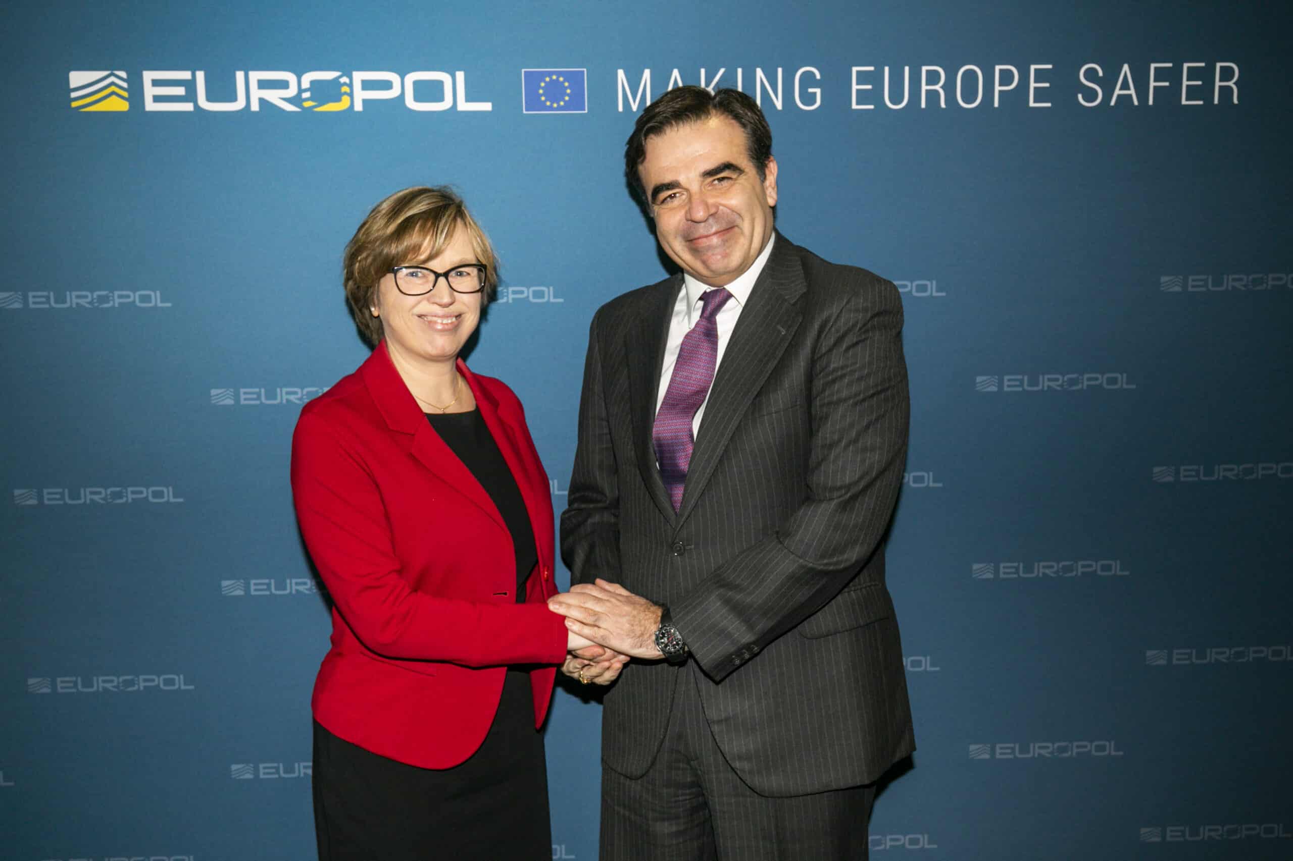 Přečtete si více ze článku Europol zahájil operaci zaměřenou na uplatňování protiruských sankcí