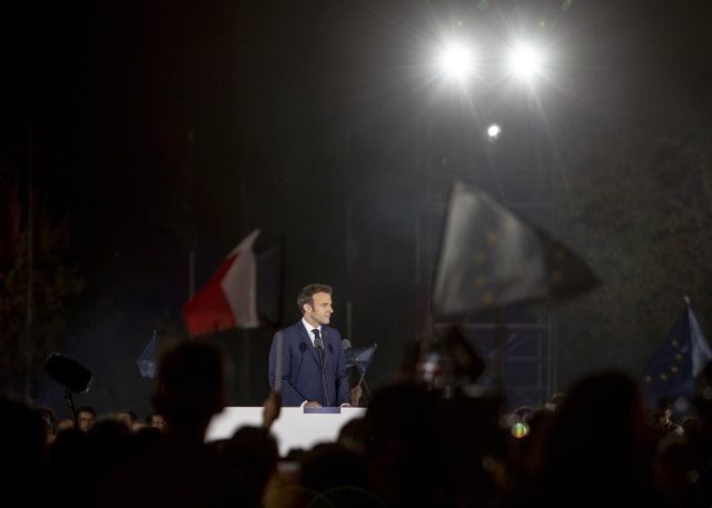 Přečtete si více ze článku Čeští vládní politici uvítali vítězství Macrona v prezidentských volbách