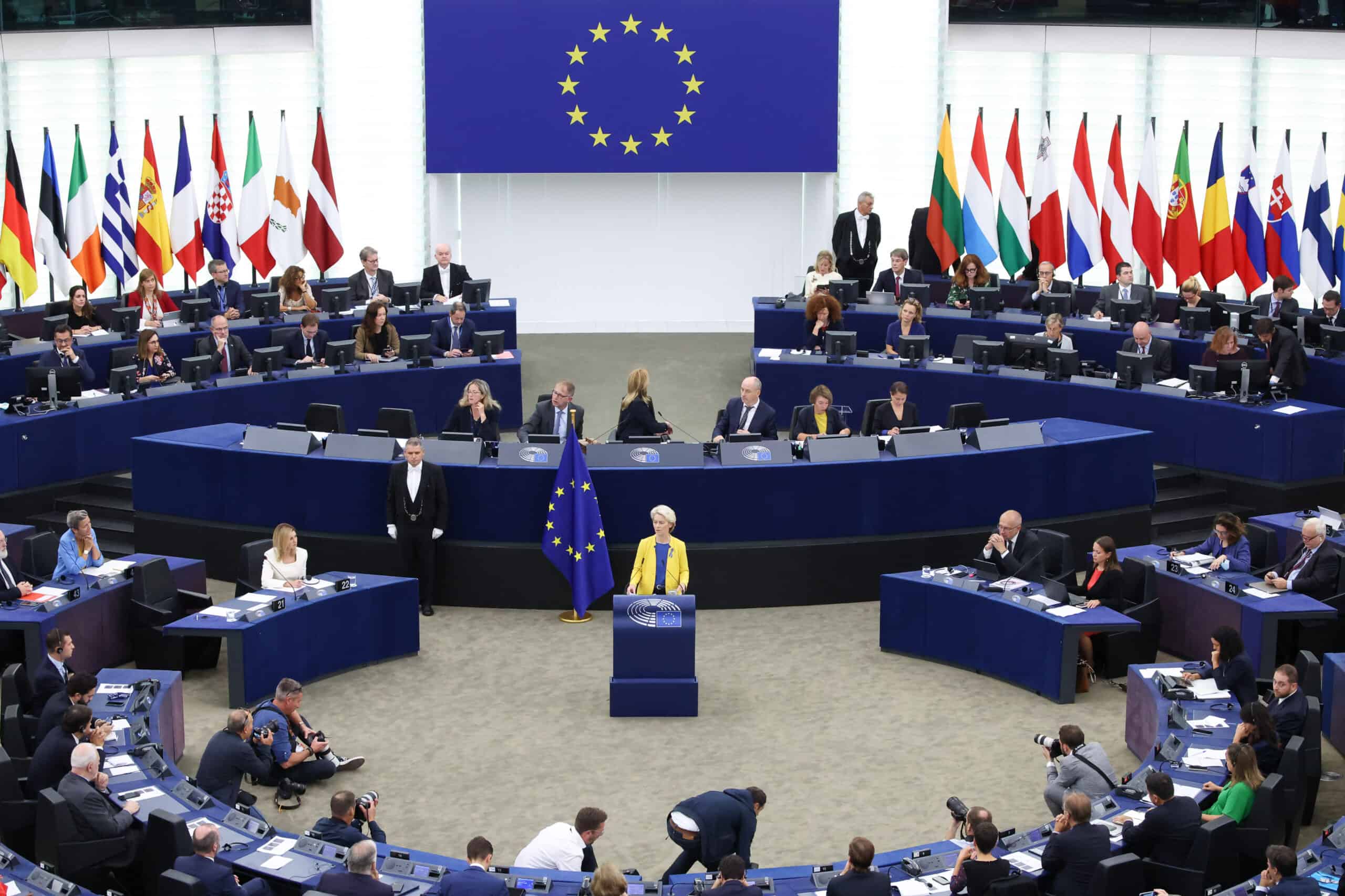 Přečtete si více ze článku Předsedkyně Evropské komise Ursula von der Leyenová přednesla každoroční projev o stavu unie